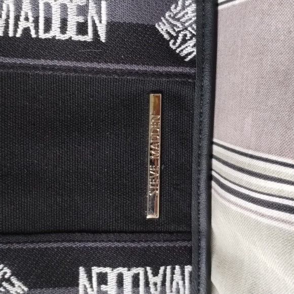 Steve Madden Purse - Picture 3 of 12
